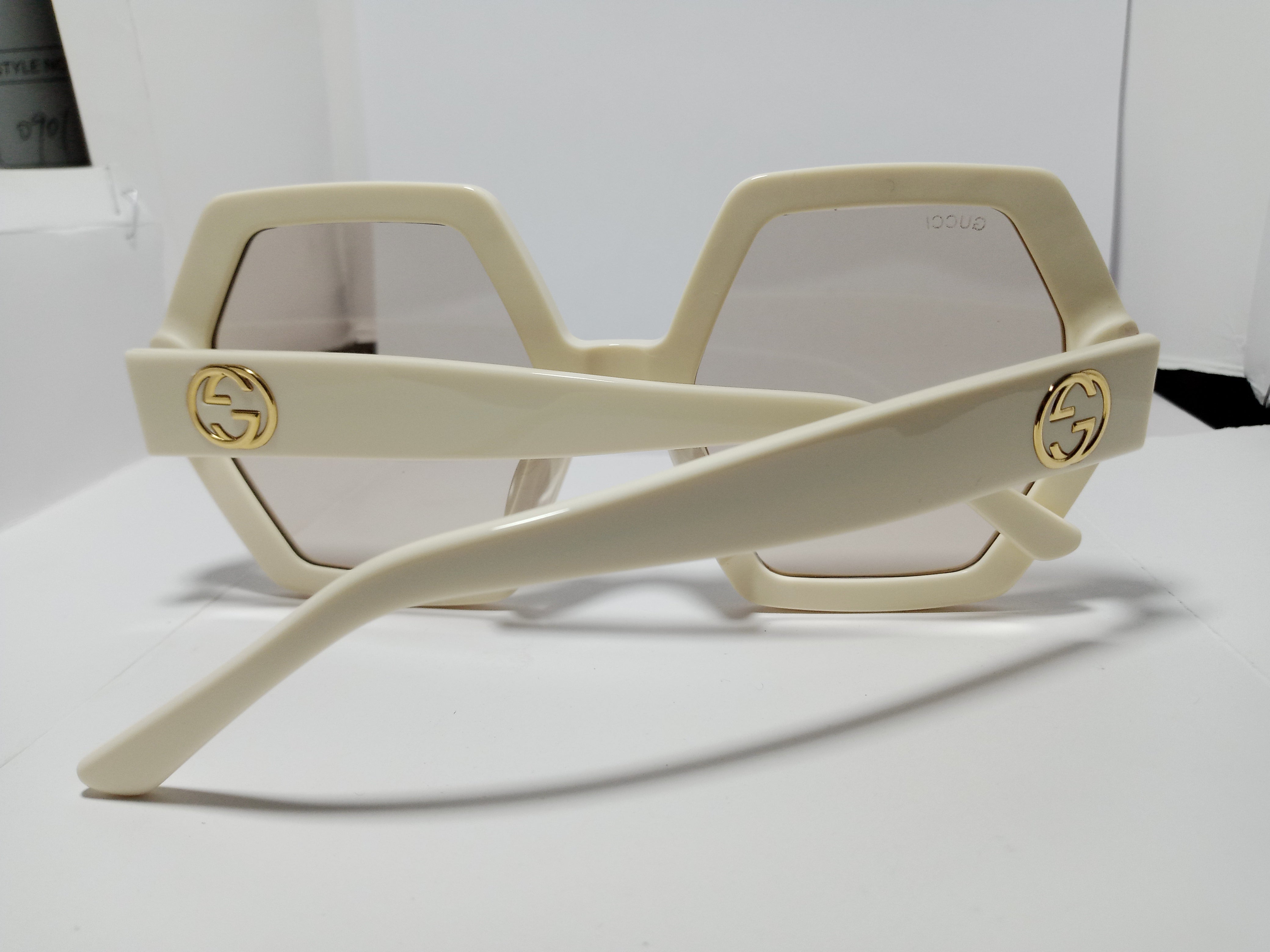 GUCCI GG0708S 002